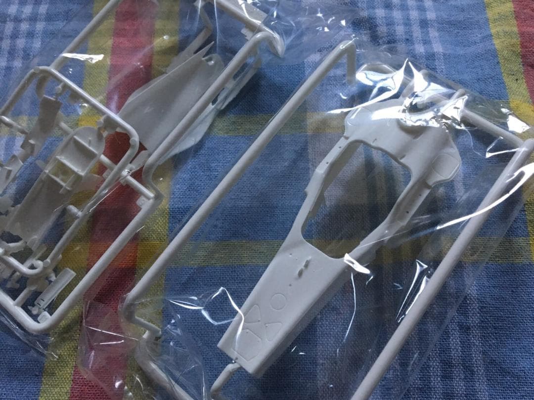 美品 絶版 フジミ 1/20 ザウバー C30 日本GP w/レジン製ヘルメット