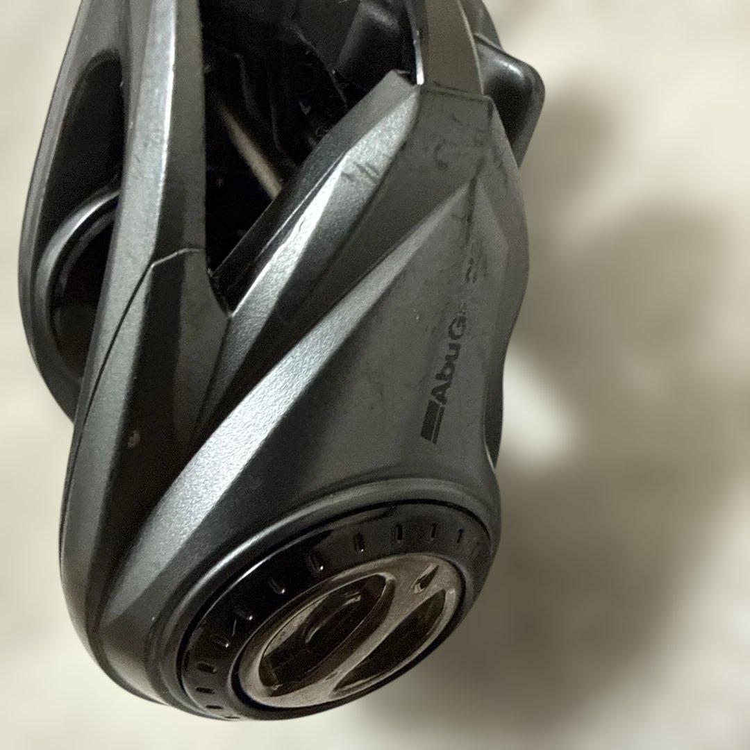 アブガルシア　ゼノン MG-X SHS-L8.3　ハイギア　左ハンドル