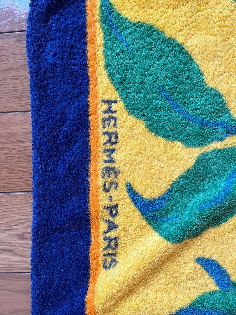 HERMES-PARIS トゥカンデザイン バスタオル