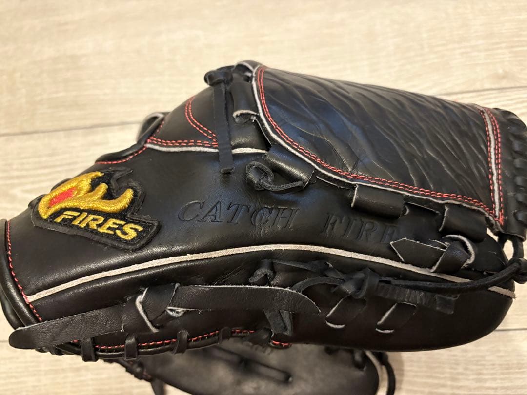 FIRES キャッチファイア 軟式 投手用グローブ