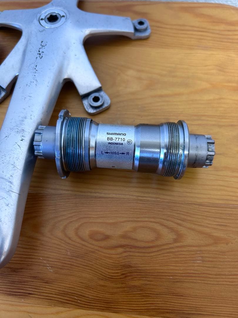 N*J様 DURA-ACE FC-7710 167.5 njs　オクタリンク　B