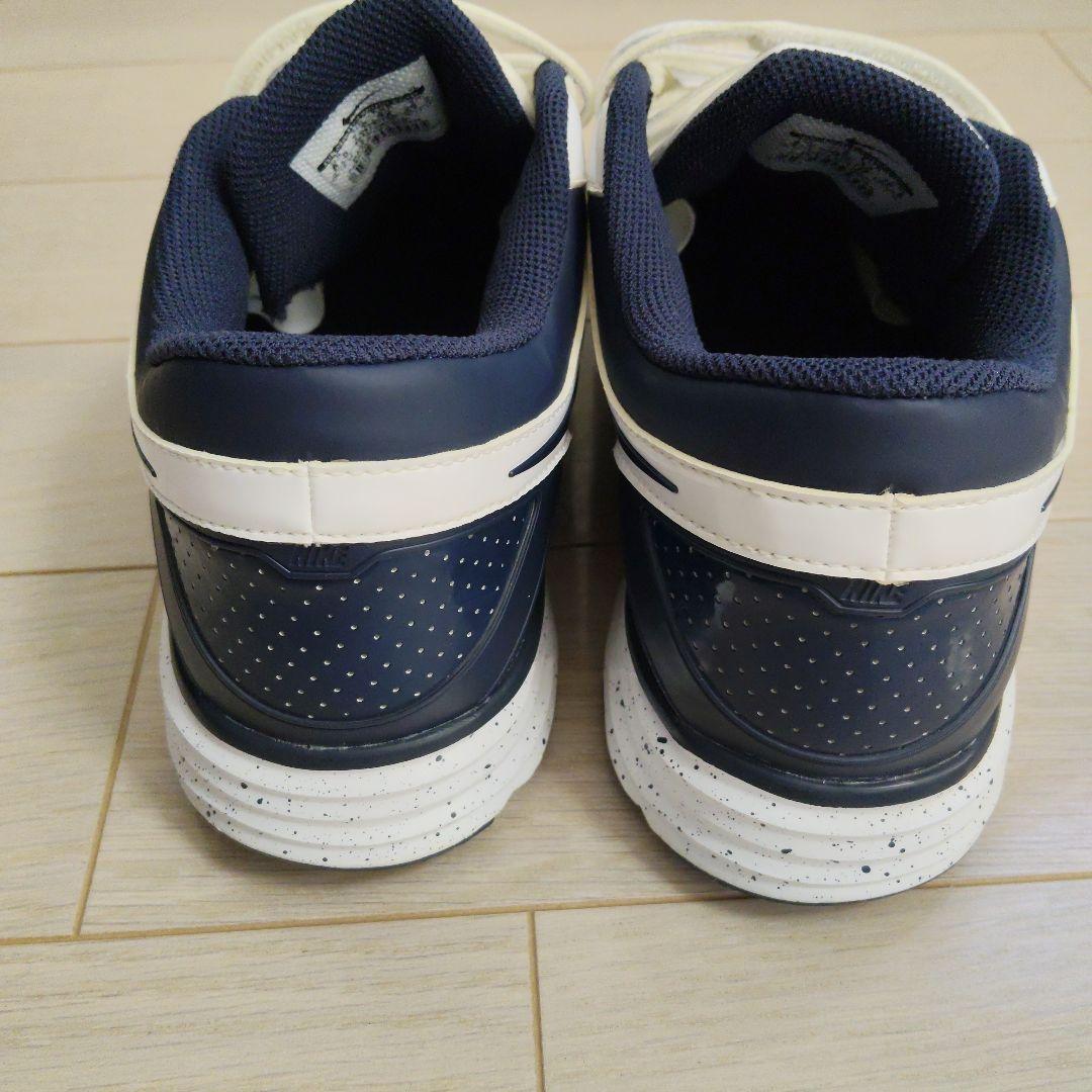水*秋様 Nike 野球トレーニングシューズ ホワイト/ネイビー　26.5cm