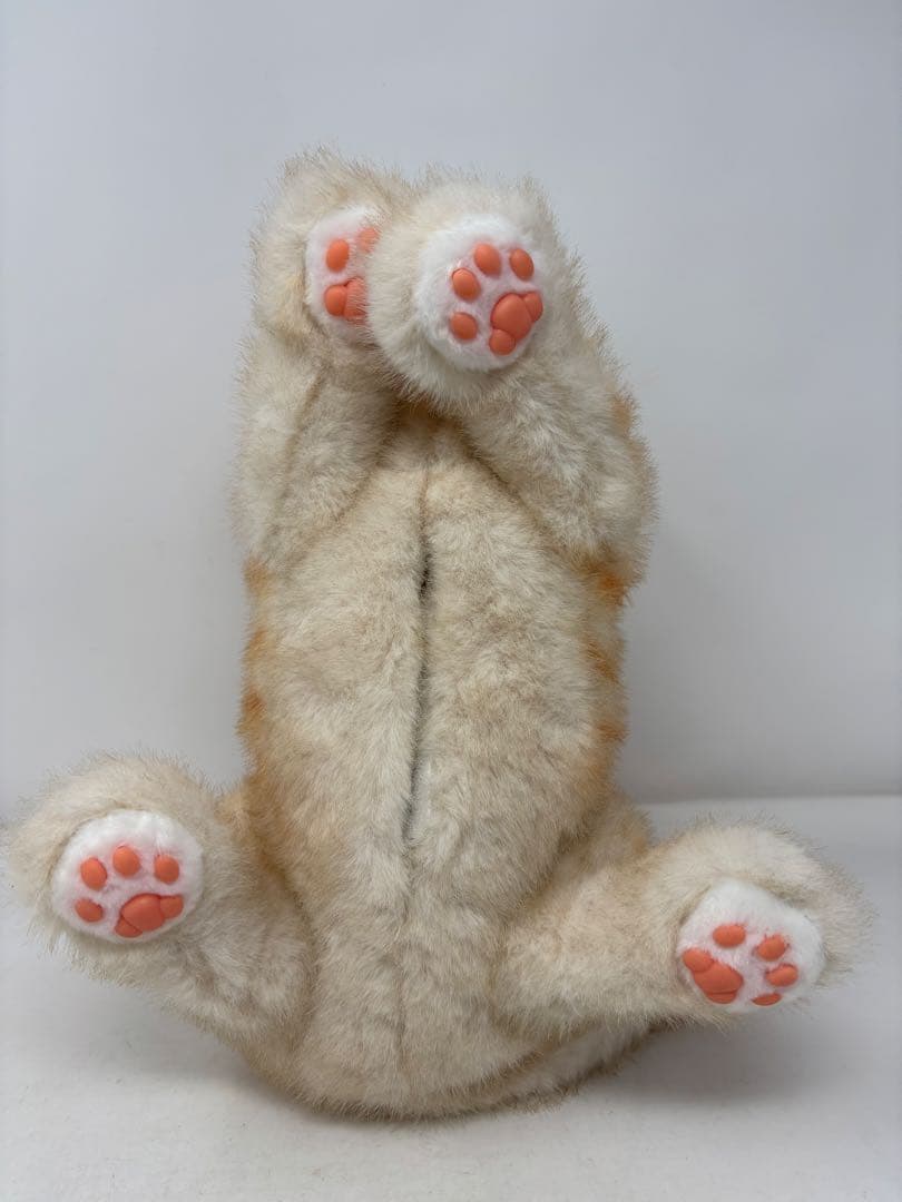 A199 【人気商品】なでなでねこちゃんEX とら 撫でると鳴くぬいぐるみ