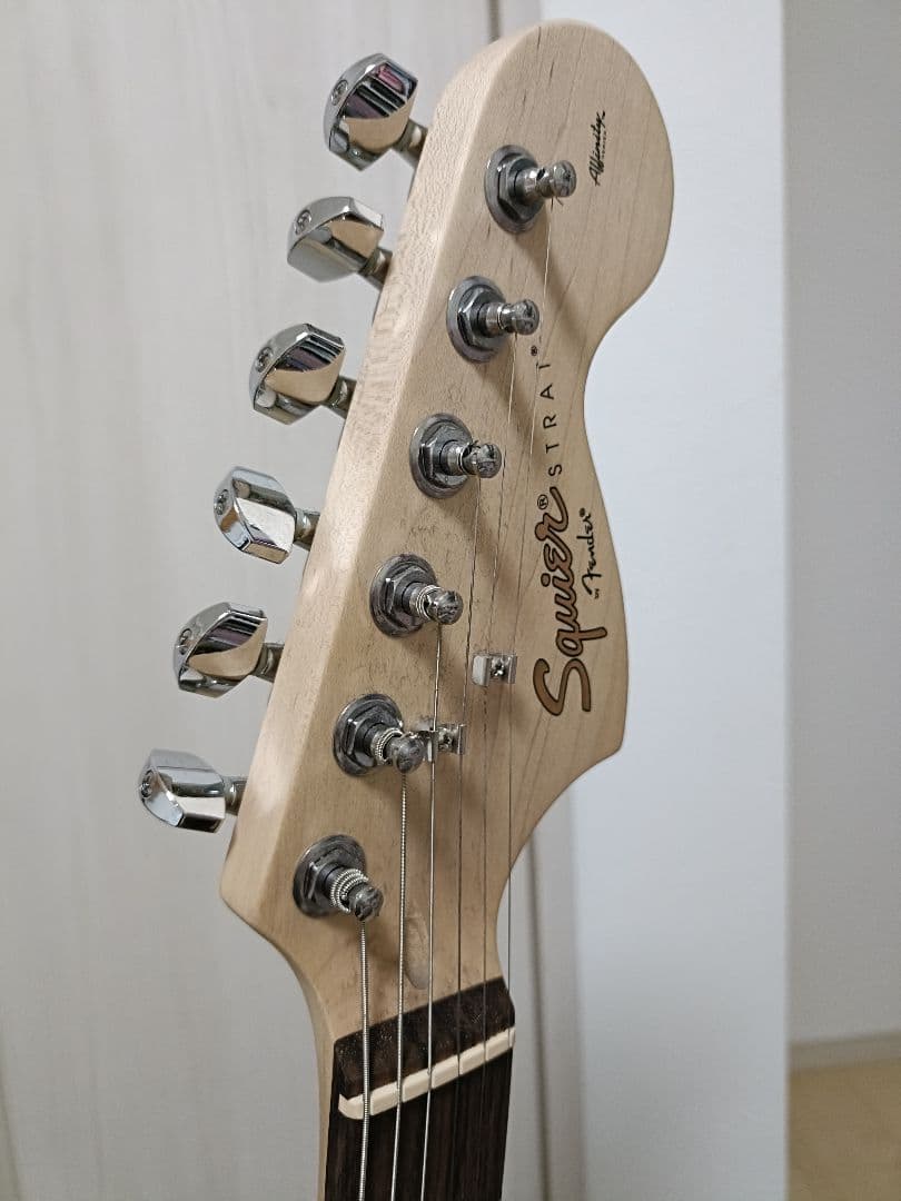 Squier エレキギター ミントグリーン ギターケース付き