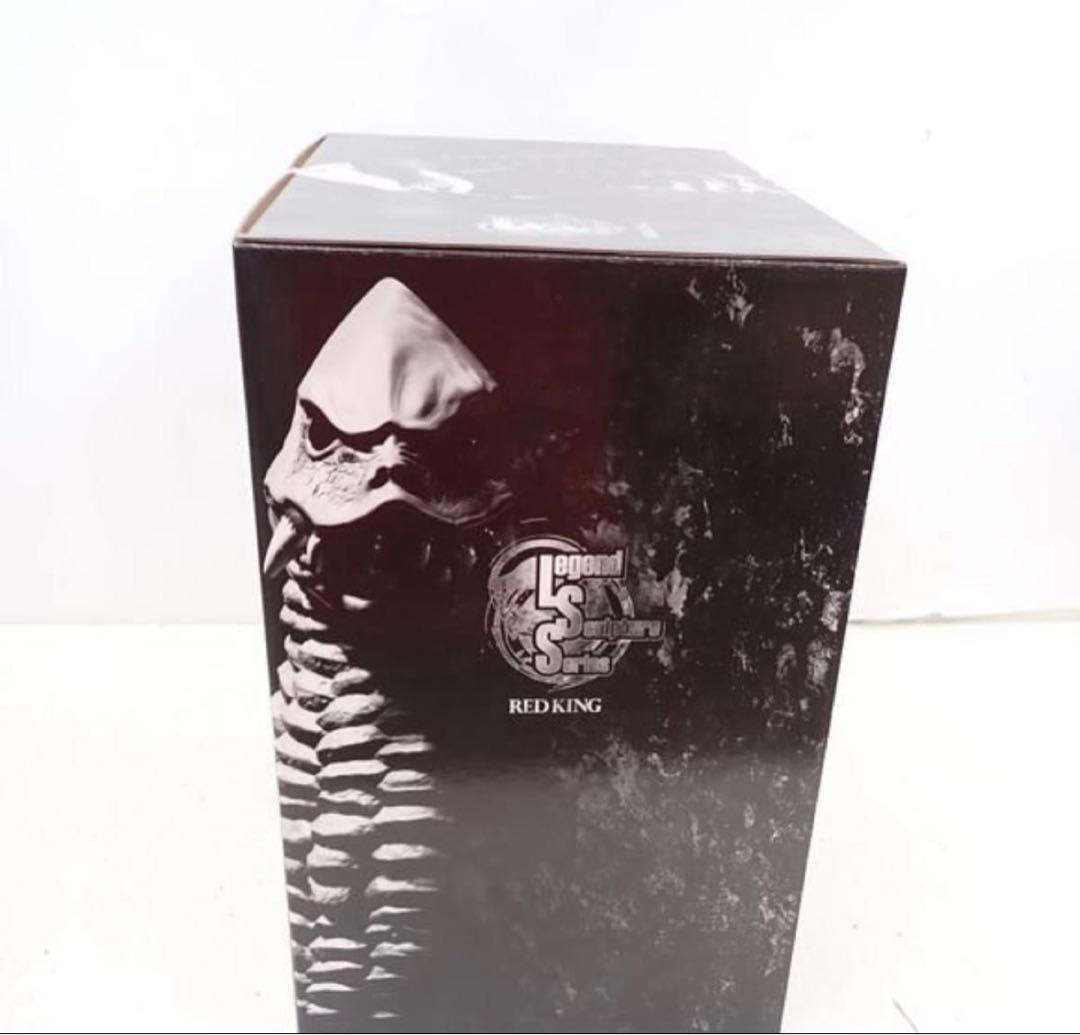 円谷プロ　LSSレッドキング　1,500個数量限定 巨大ソフビ人形