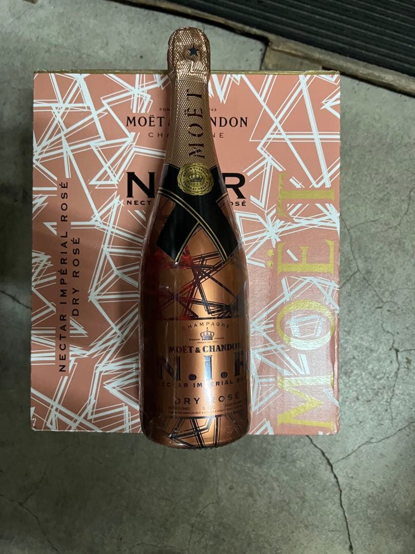 モエ ネクターアンぺリアル ロゼ ドライ 光るモエ 6本セット