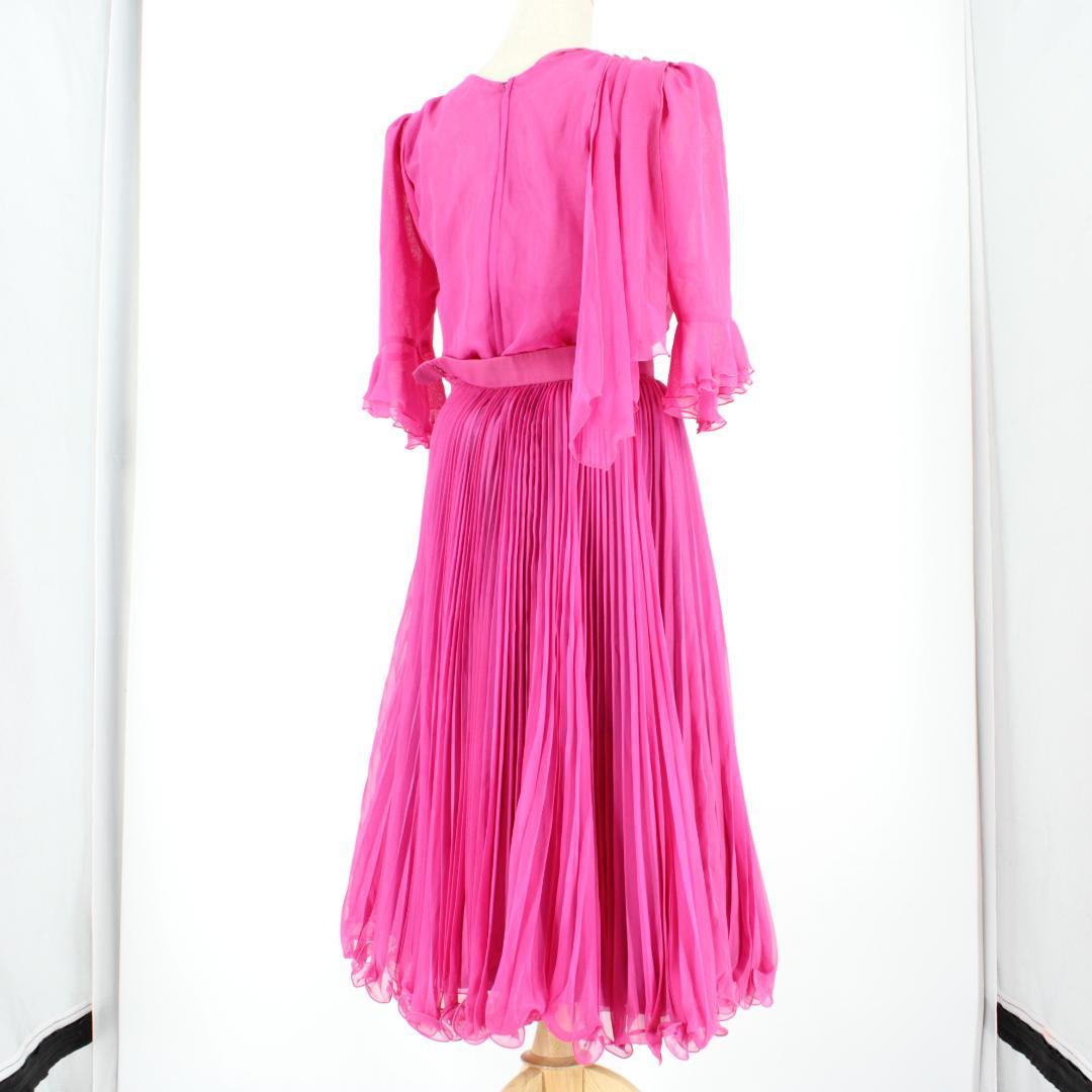 【美品 日本製社交ダンス衣装】上下セット スカート トップス sekine 紫