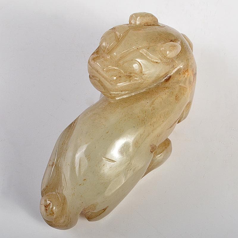 中国　玉石彫刻　神獣刻　根付　紙鎮　置物　C　7210E