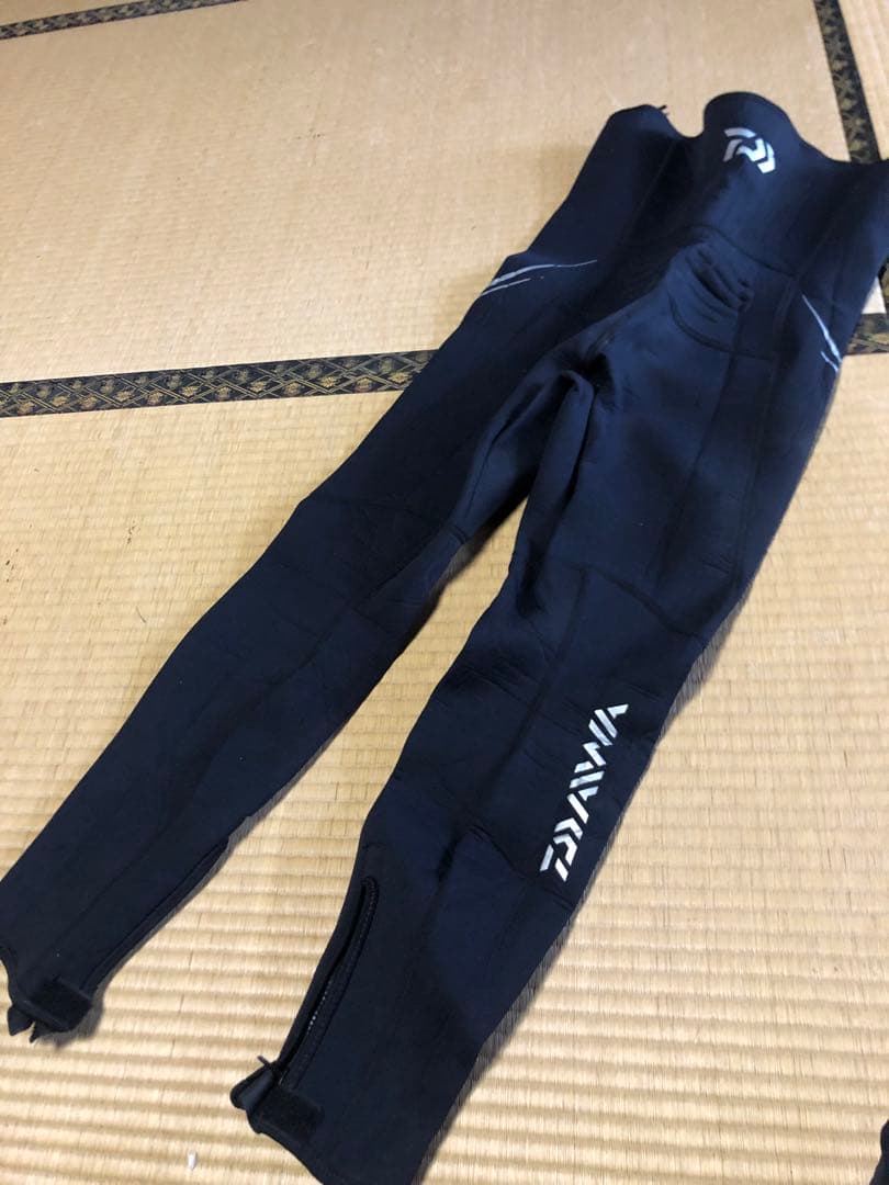 Daiwa DT-4001W25　ダイワ　鮎タイツ サイズLAブラック