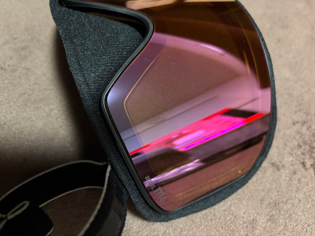 anon. m4. ゴーグルとフェイスガード2枚、ハードケースセット