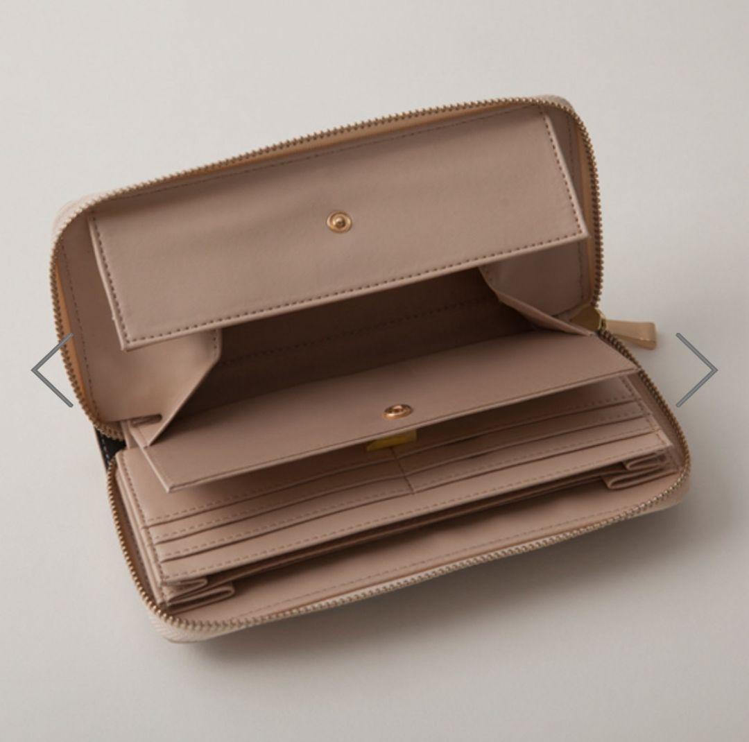 m*y様 Perfume Closet 美品 P-DOT LONG WALLET