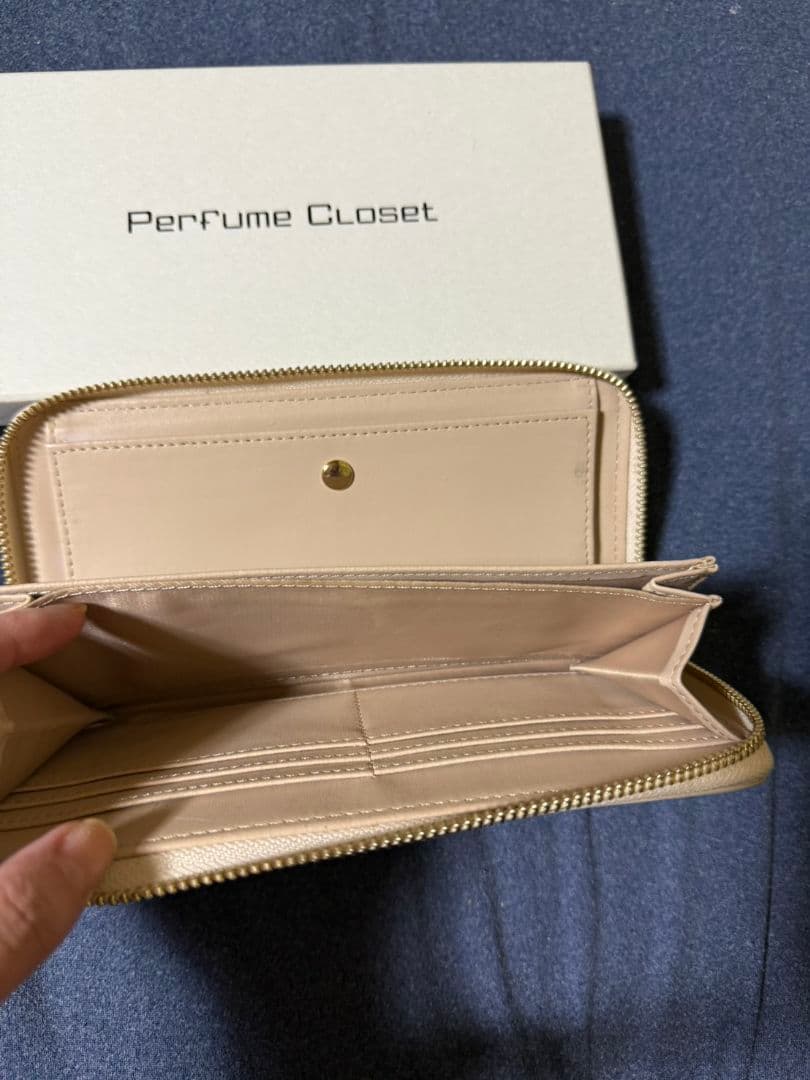 m*y様 Perfume Closet 美品 P-DOT LONG WALLET