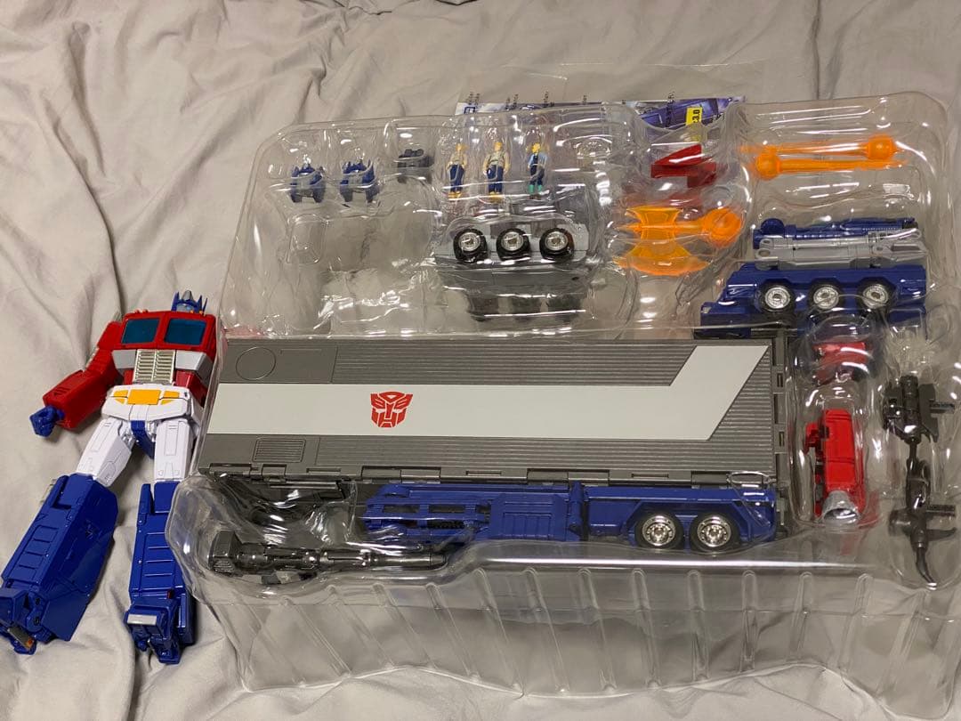 トランスフォーマー マスターピース MP-44 コンボイ Ver.3.0