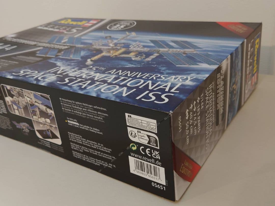 プラモデル　国際宇宙ステーション