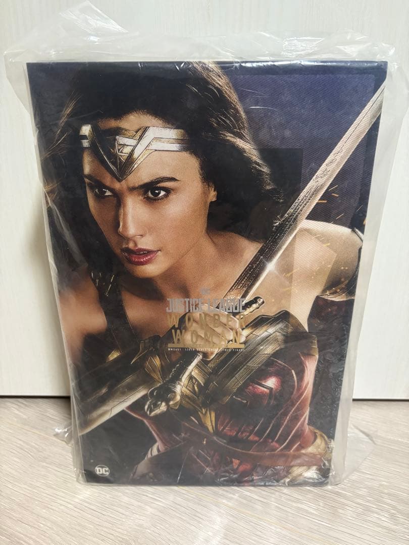 ワンダーウーマン　トイサピエンス限定