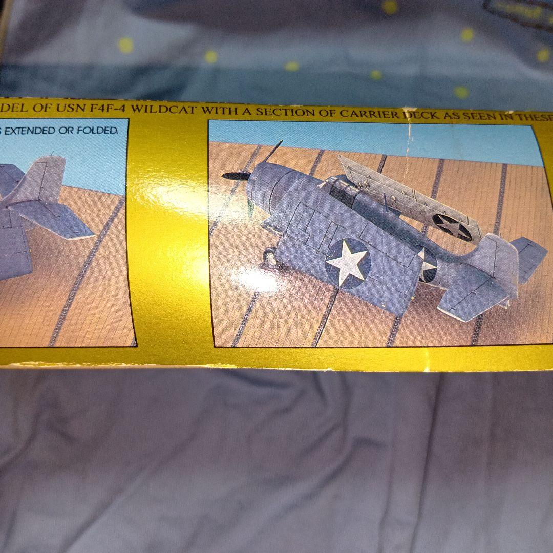 USN f4 F-4 Wildcat W /キャリアデッキ1/72　未組立