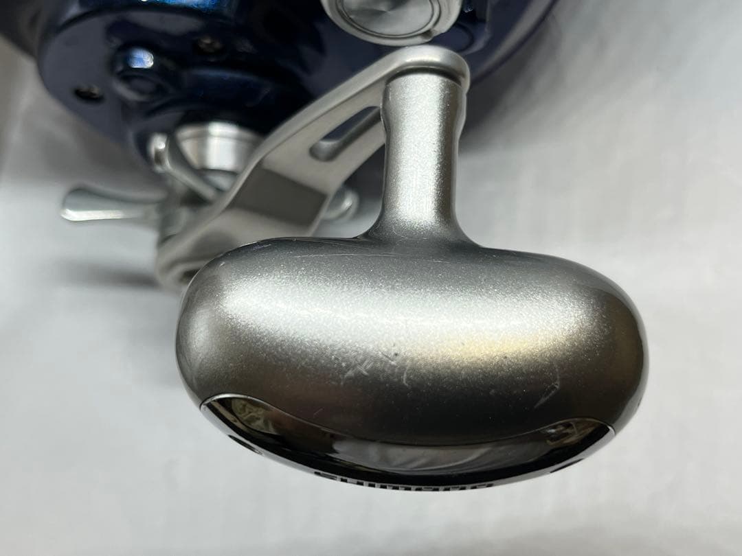 ロッキーシマノ電動リール 電動丸9000ビーストマスターZB