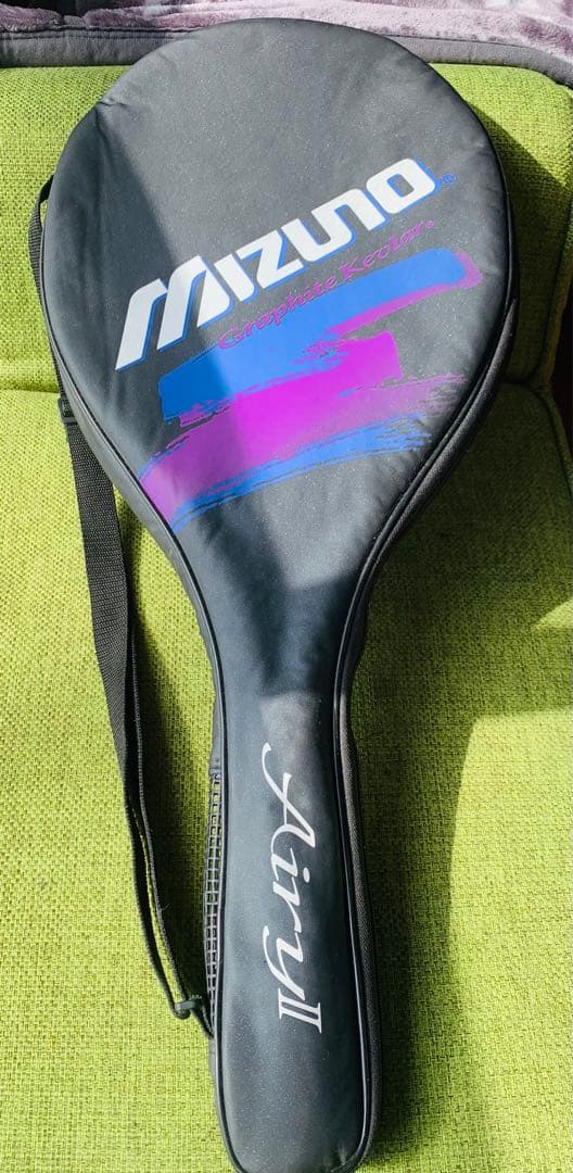 貴重【美品】MIZUNOミズノ☆テニスラケット ☆Airy Ⅱ☆硬式