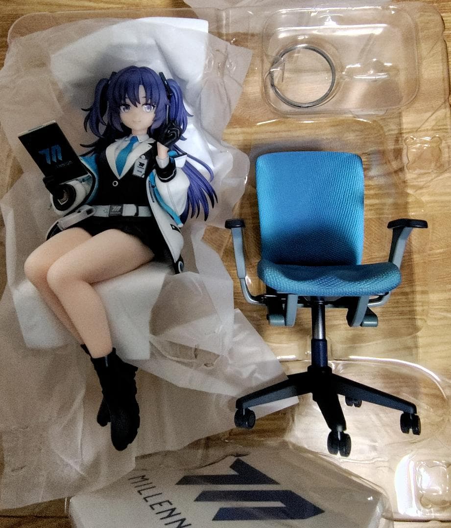 ユウカ -会計の日常- 1/7 フィギュア ブルーアーカイブ