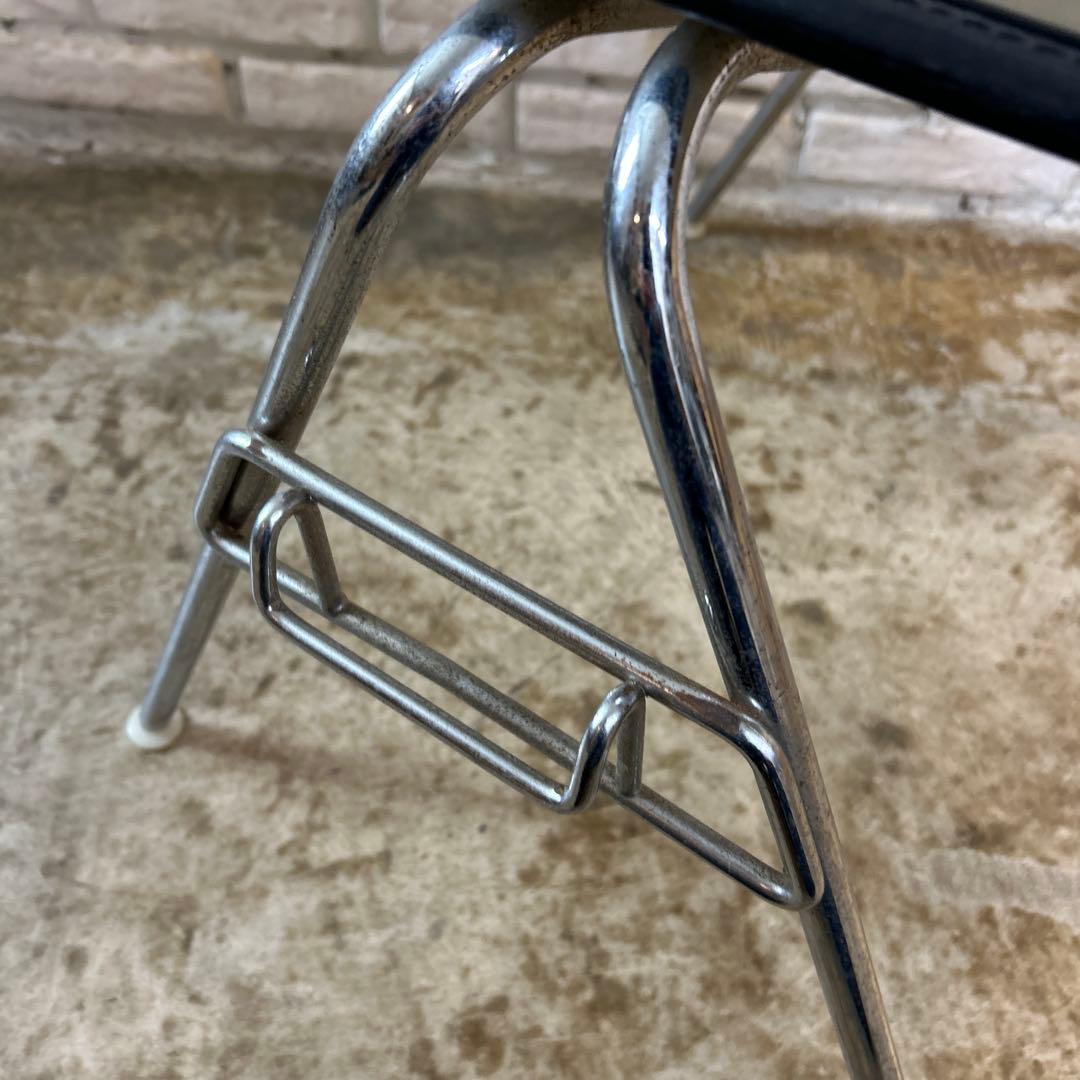 ハーマンミラー　2脚セット