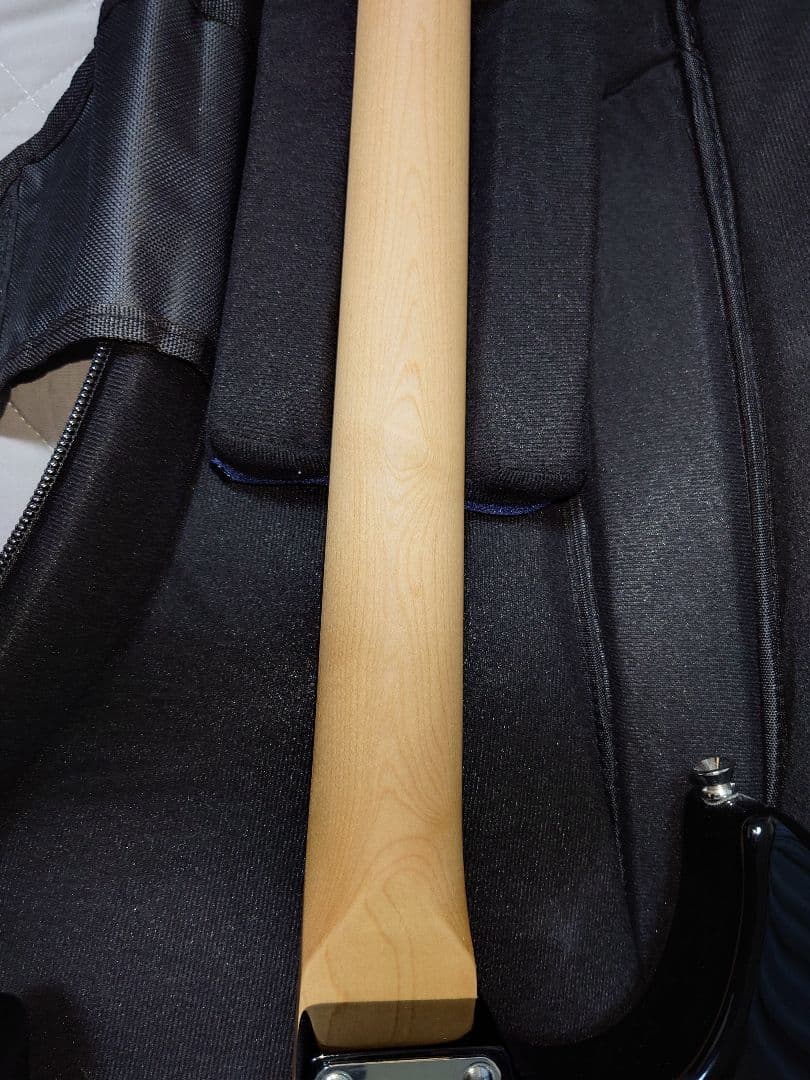 PEOZ / TR3　スマートギター　【別売ケース付】