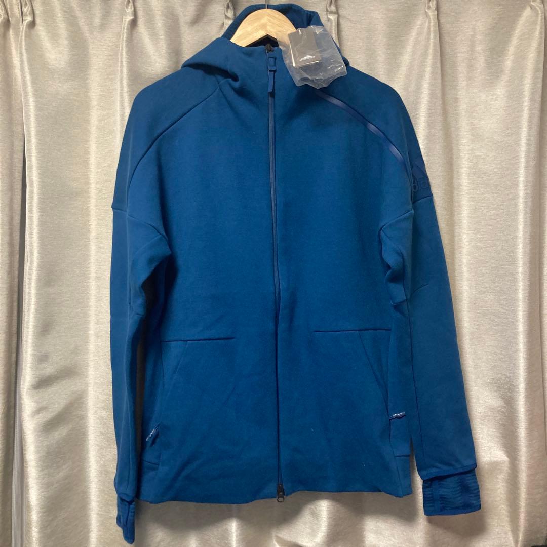 adidas スウェットフルジップパーカー Z.N.E PULSEフーディー