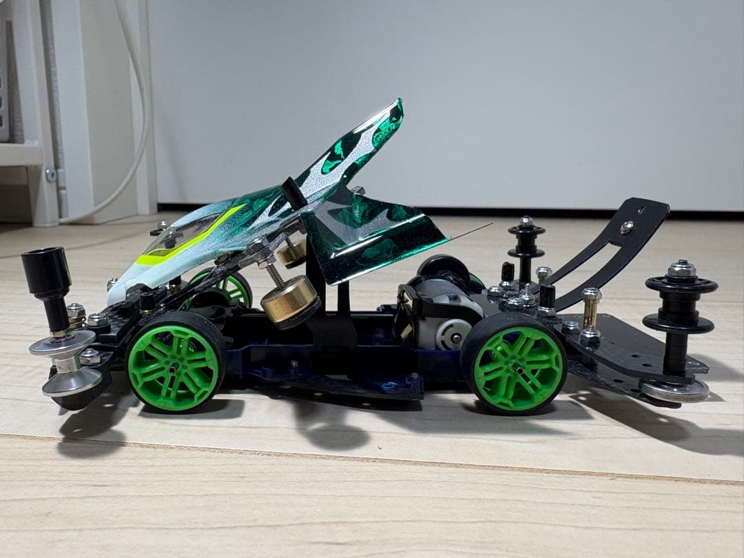 本日までの出品‼︎ サンダーショット　VZシャーシ　ミニ四駆　完成品　タミヤ純正