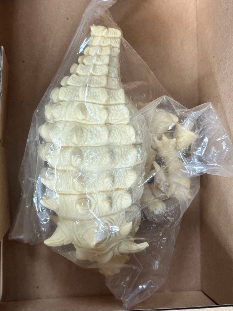 海洋堂　スコロサウルス レジンキット 恐竜　フィギュア　動物　生き物