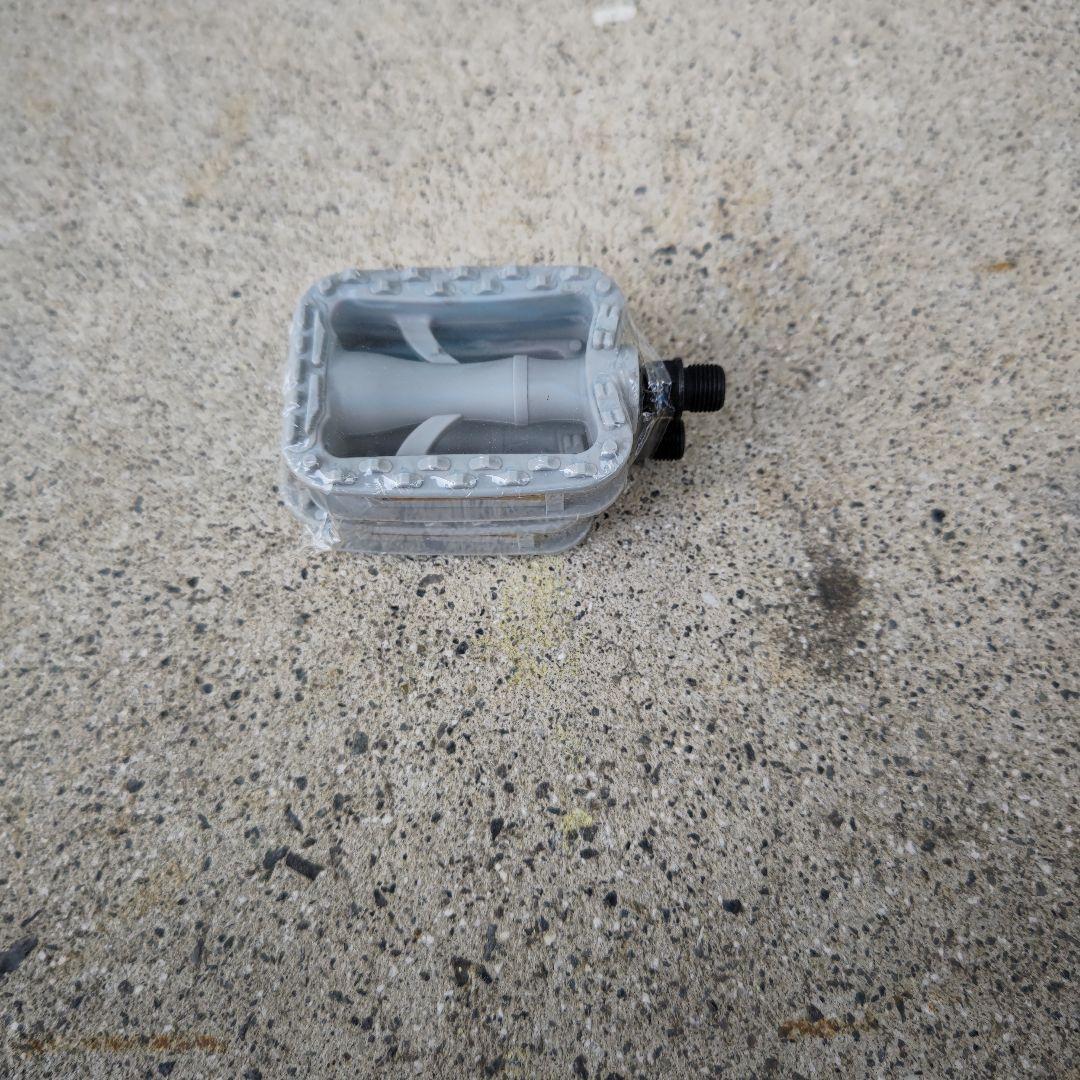 山口県発 ブリヂストン エコパル 26型 EP605 ブルー 在庫処分展示品