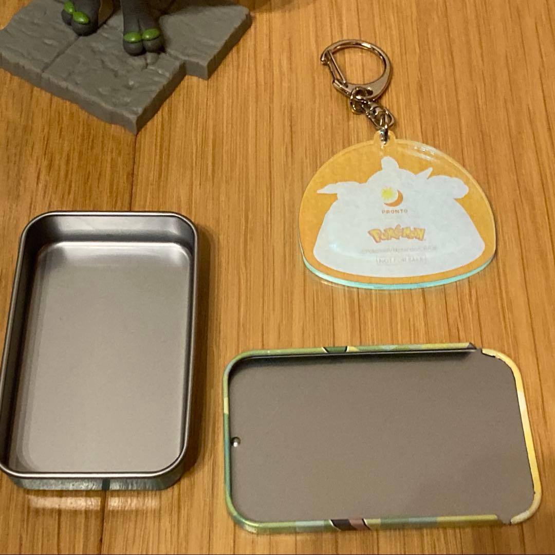 ポケモン　オーガポン　フィギュア　アクリルキーホルダー　缶ケース