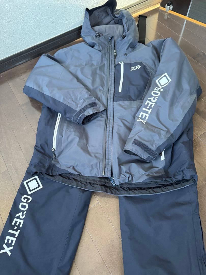 DAIWA ダイワ　GORE-TEX 防寒着 DW-1921 上下セット