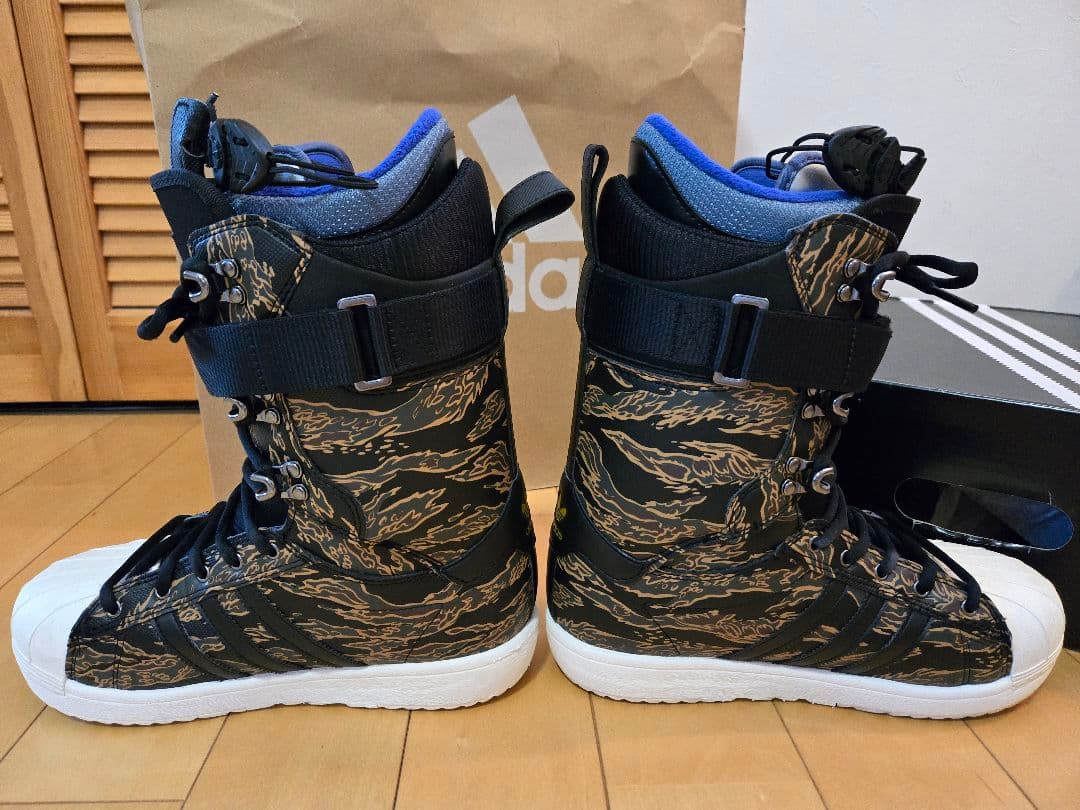 adidas スノーボードブーツ 男性用