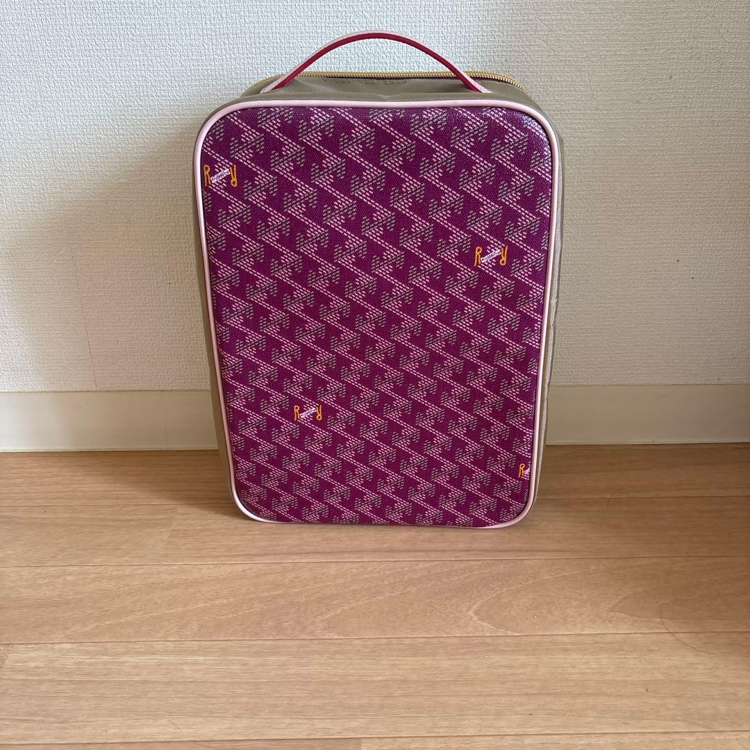 レザレクション　シューズケース