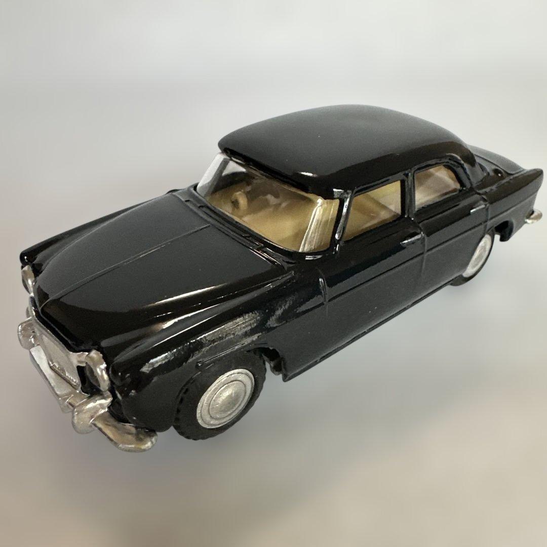 ミニカー ROVER 3LITRE