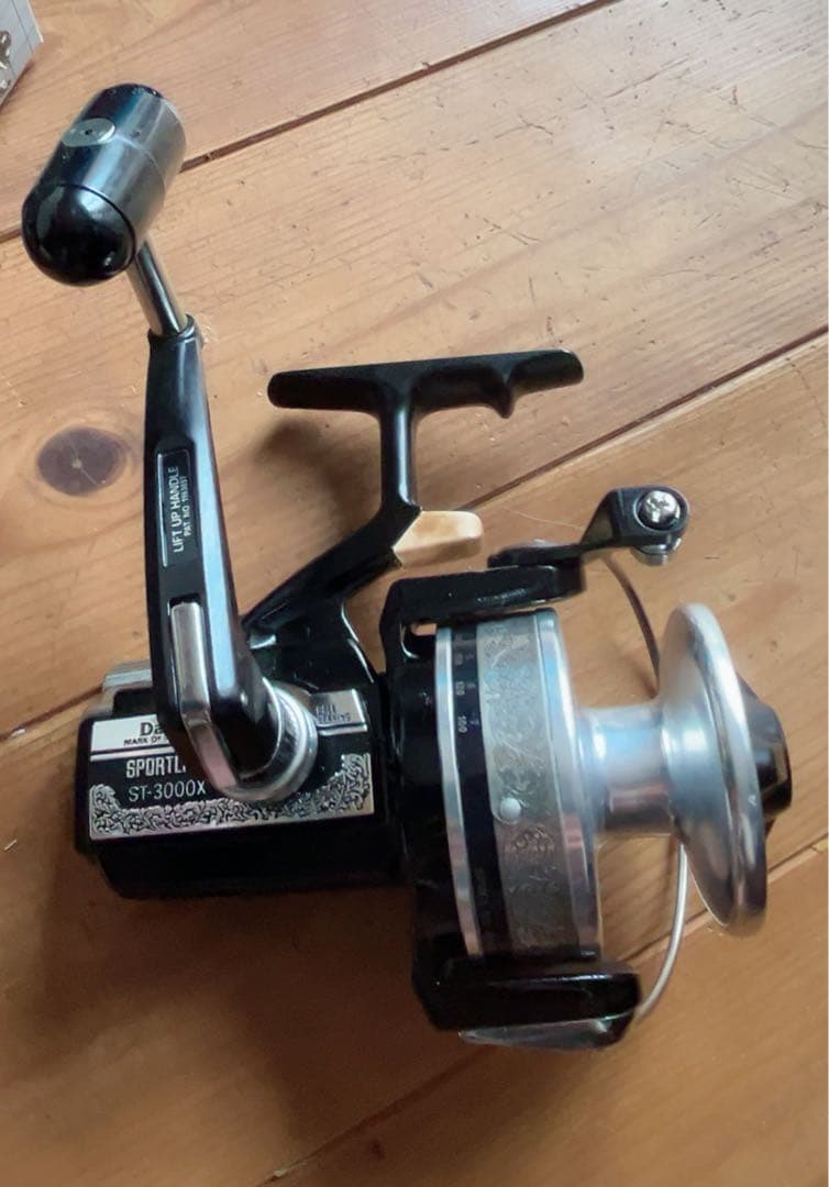 Daiwa スピニングリール ST-3000X