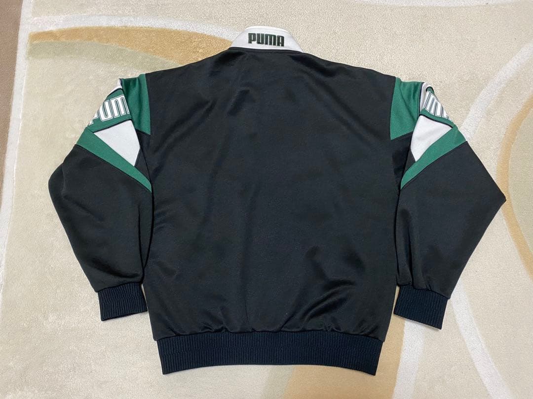 読売ヴェルディモデル　PUMAトラックスーツ