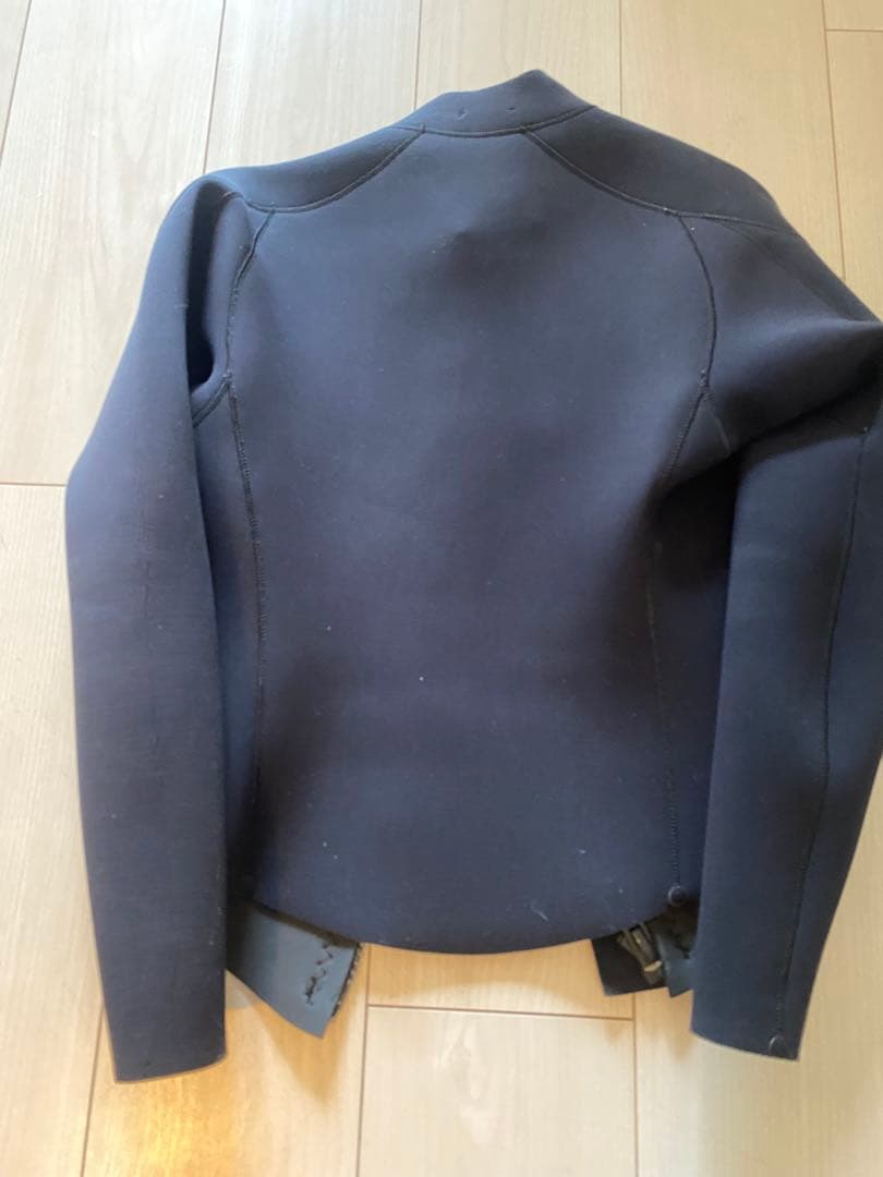 【美品】RASH★ブラック タッパー M