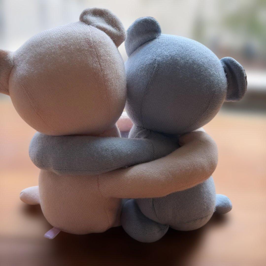 高級カシミヤ製　抱き合うクマのぬいぐるみ マイカシミヤ