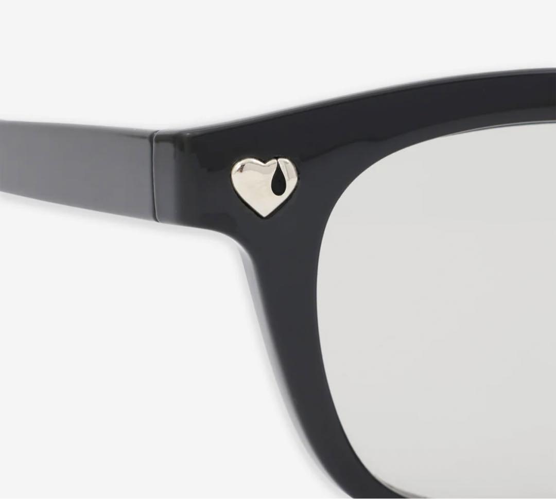 GOD ONLY KNOWS ハートロゴサングラス(黒) 岩田剛典
