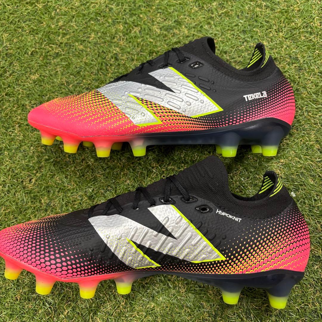 【即日発送 美品】New Balance TEKELA V4+ PRO HG