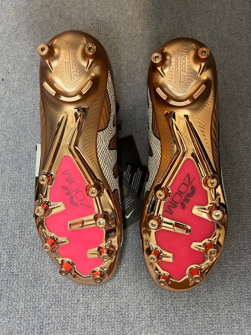 【新品未使用】NIKEサッカースパイク　マーキュリアル　スーパーフライ