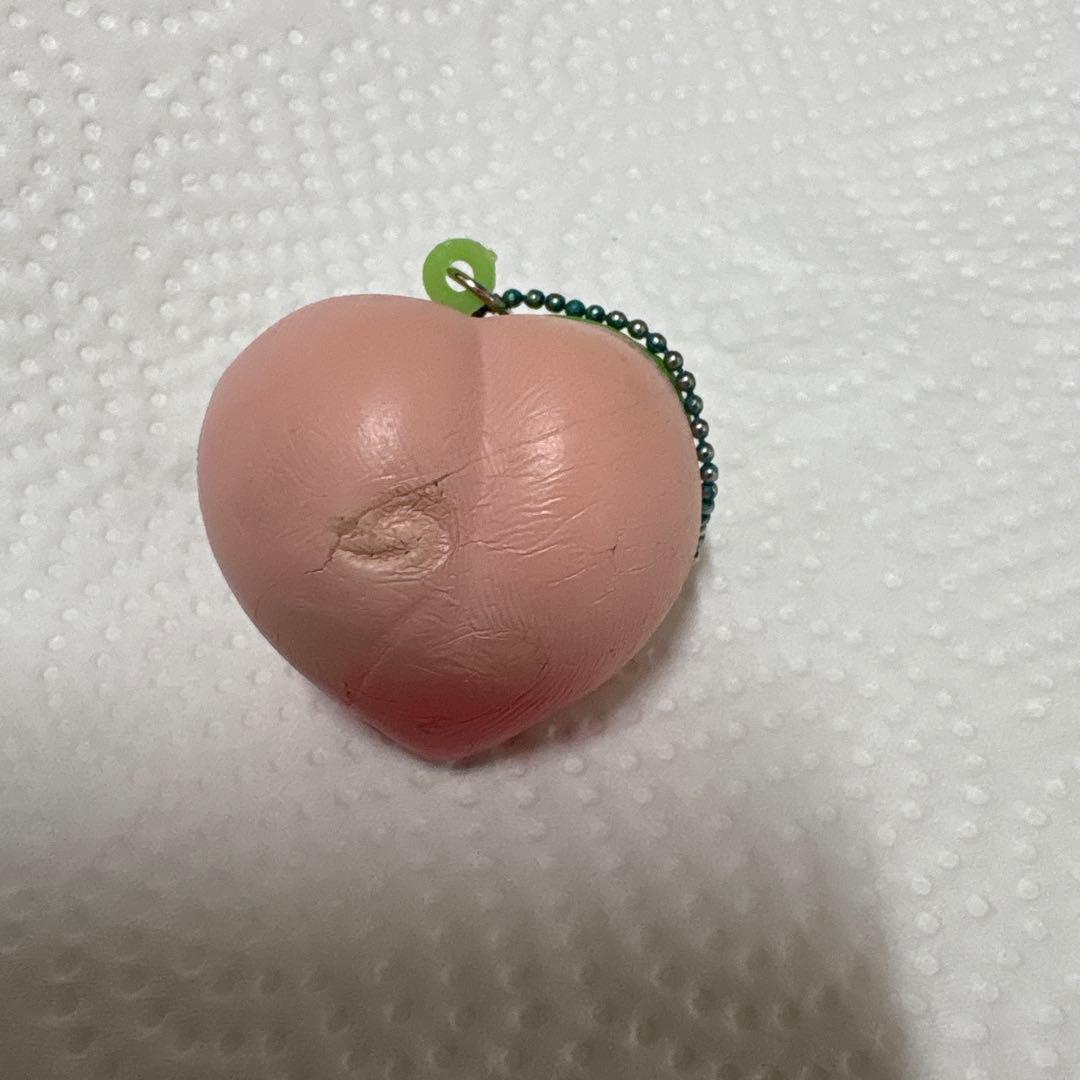 スクイーズ　ピーチ　桃