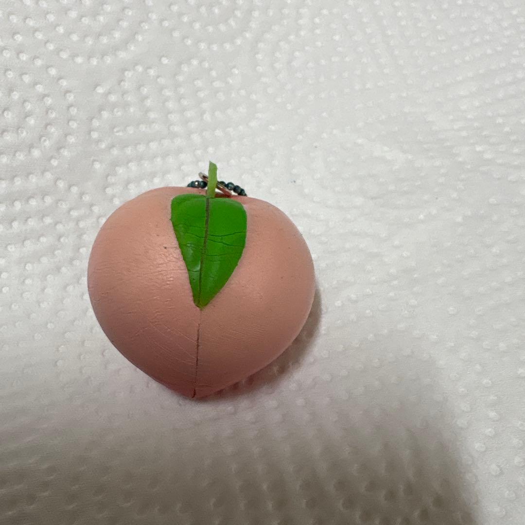 スクイーズ　ピーチ　桃