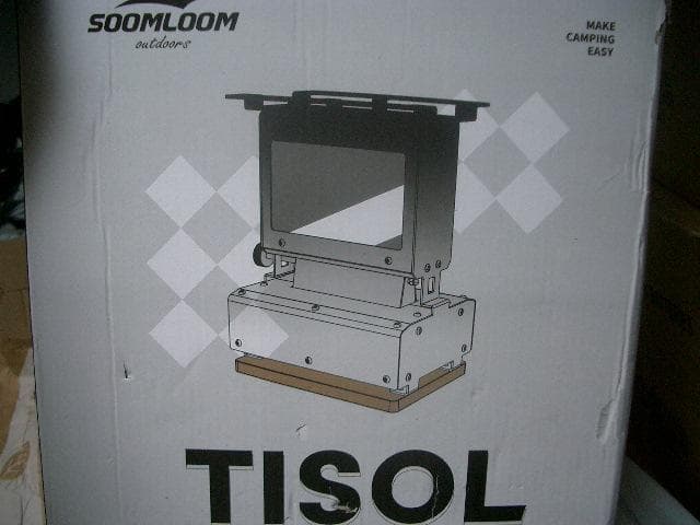 0204 新発売 軽量チタン調 アイロンストーブ 炎鑑賞 キャンプ 灯油 小型