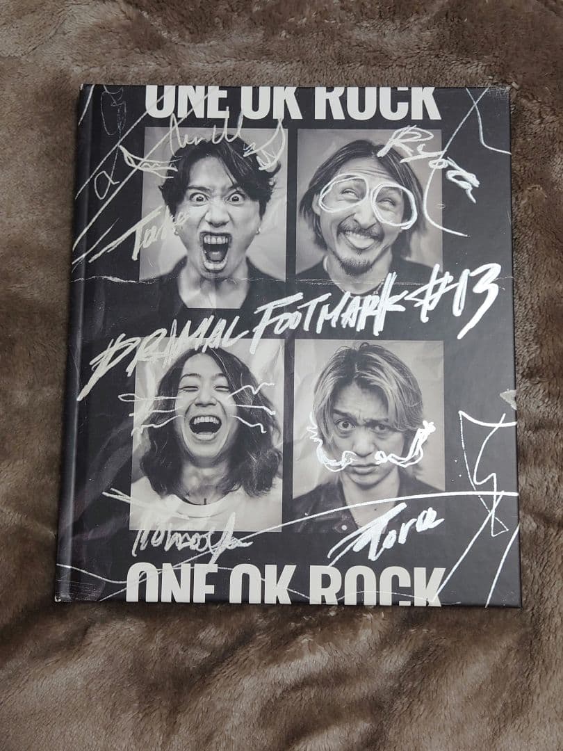 ワンオク ONE OK ROCK プライマルフットマーク 2024