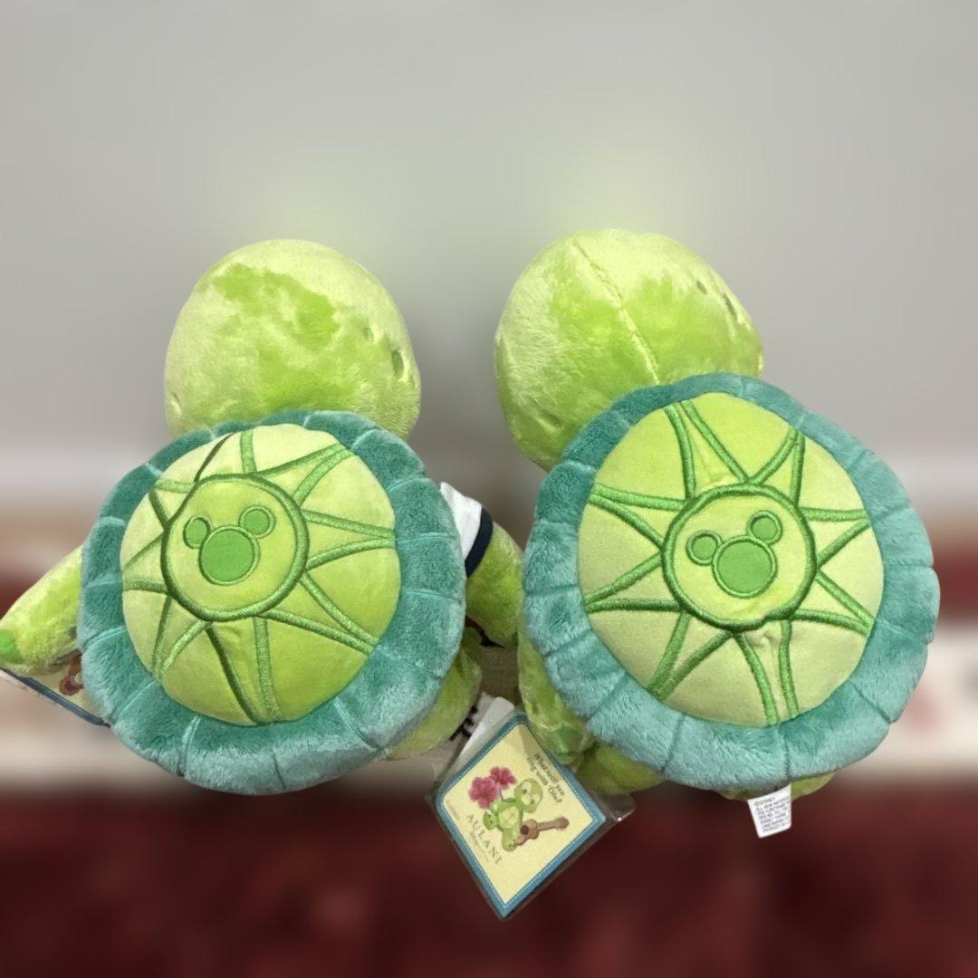 AULANI ディズニー　オルメル　ぬいぐるみ