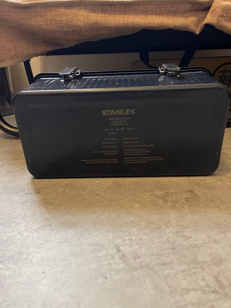 【廃盤、レア】　スタンレー　クラシックランチボックス　ハンマートーンネイビー