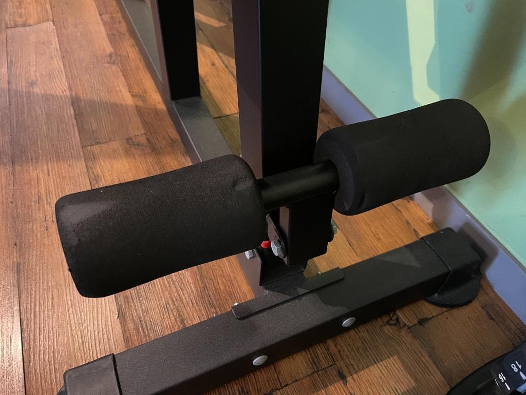 WOUTトレーニングベンチ＆ダンベル