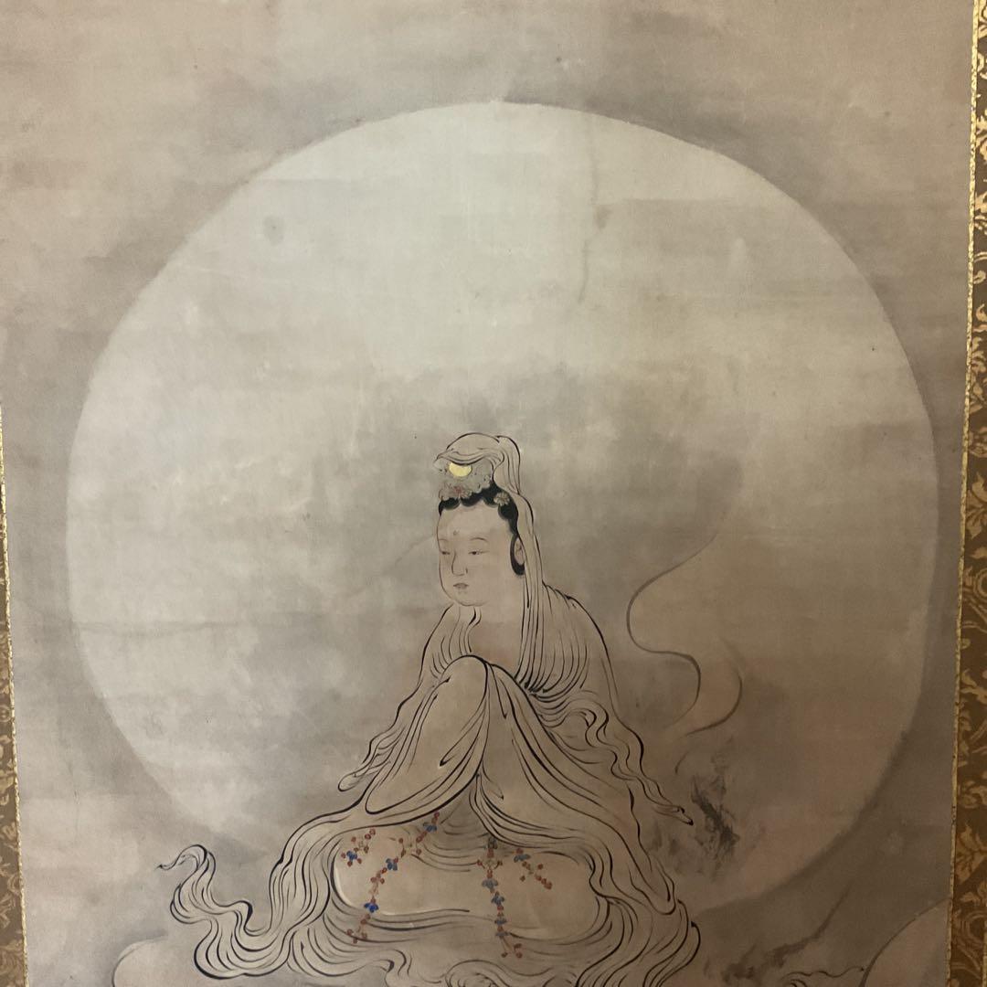 宏斎画肉筆画 紙本掛軸 【 雲上観音図 】 軸先仏具軸 良品桐箱付