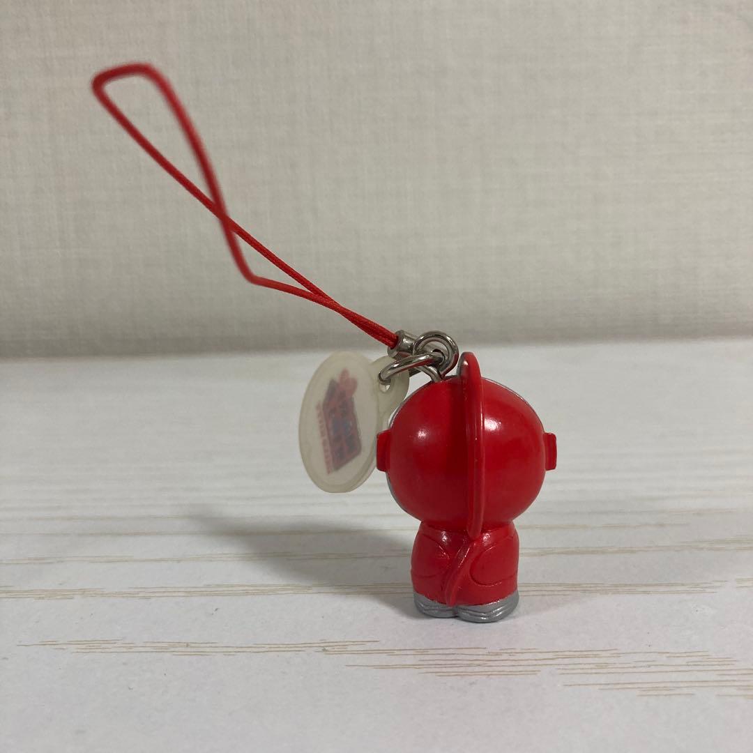 ハローキティ ウルトラマン コラボ ストラップ 根付 限定 なりきり